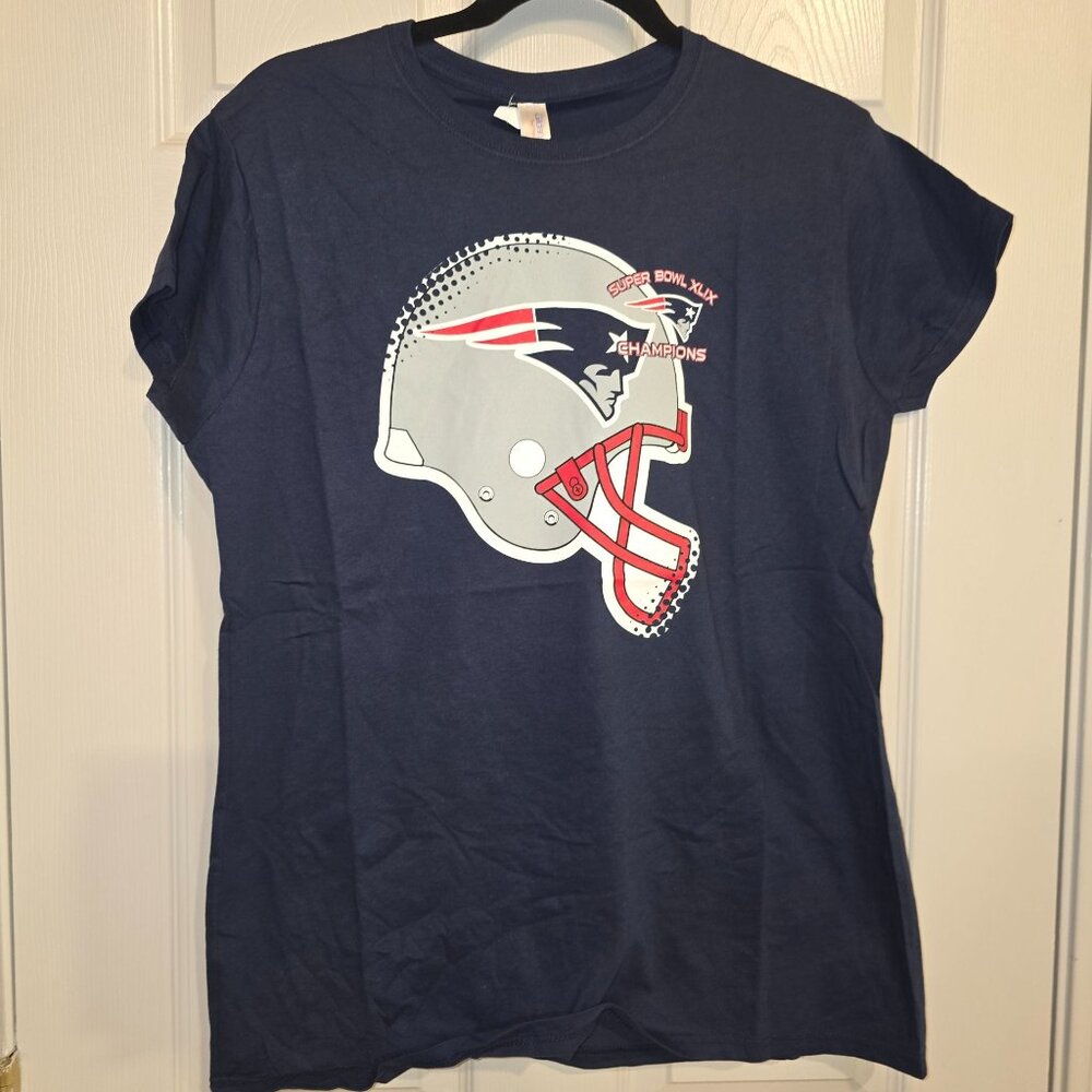 NFL Super Bowl XLIX Champions New England Patriots T-Shirt  Y2K NWT Softstyle